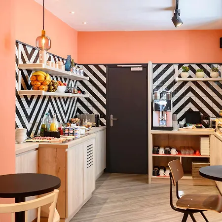 Ibis Tour Montparnasse 15eme Отель