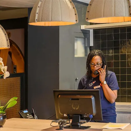 Hotel Ibis Tour Montparnasse 15eme 3*