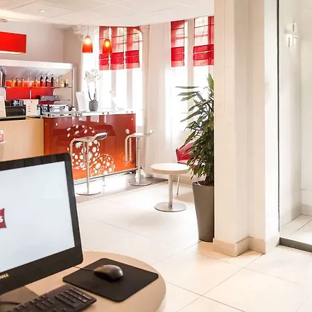 Отель Ibis Tour Montparnasse 15eme