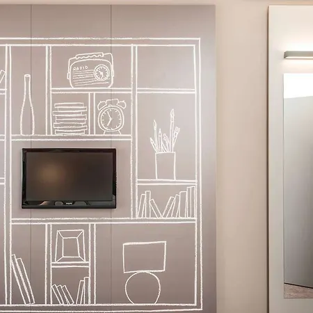 Ibis Tour Montparnasse 15eme Otel 3*