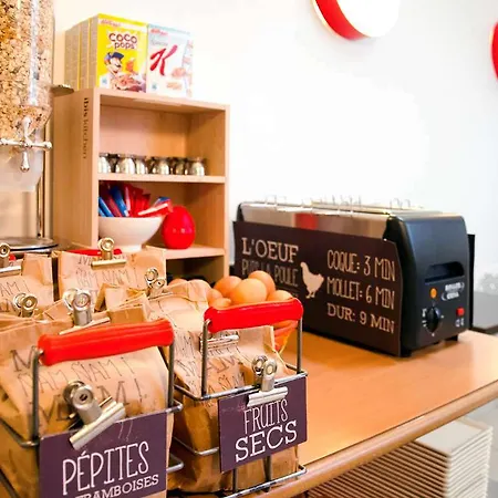 Отель Ibis Tour Montparnasse 15eme