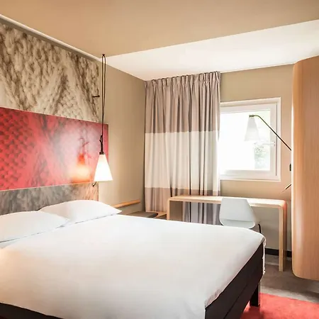 Otel Ibis Tour Montparnasse 15eme
