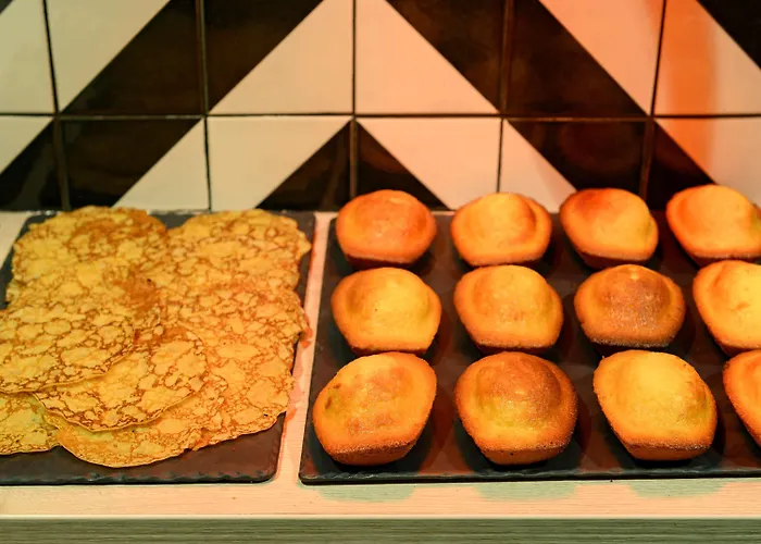 Ibis Tour Montparnasse 15eme Hotel