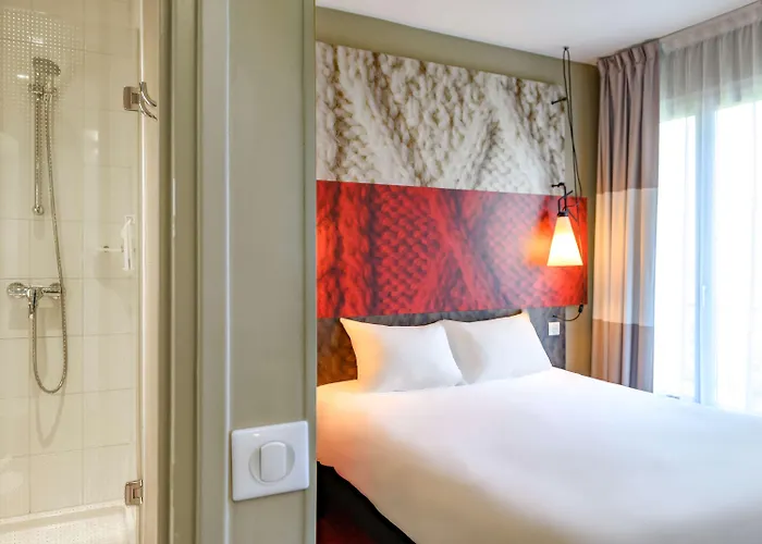 Ibis Tour Montparnasse 15eme Parigi