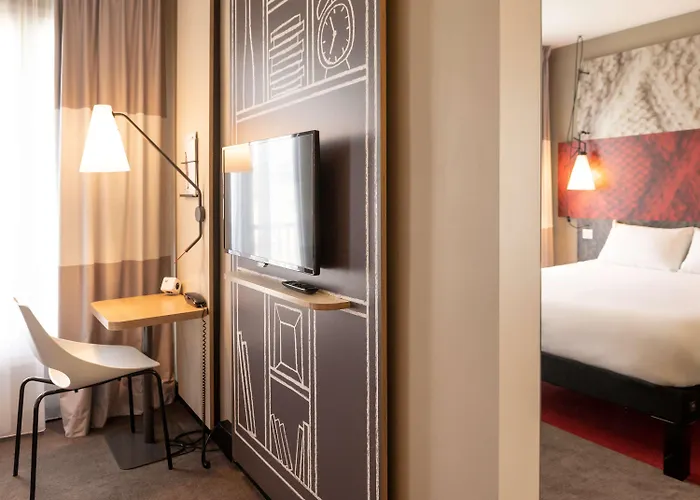 Hotel Ibis Tour Montparnasse 15eme 3*