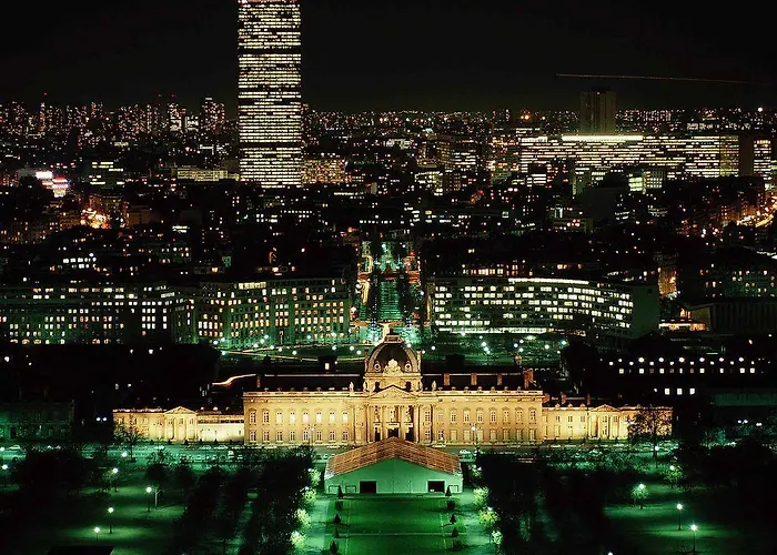 Ibis Tour Montparnasse 15eme Hotel Parigi