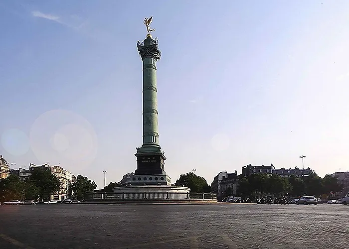 Ibis Tour Montparnasse 15eme