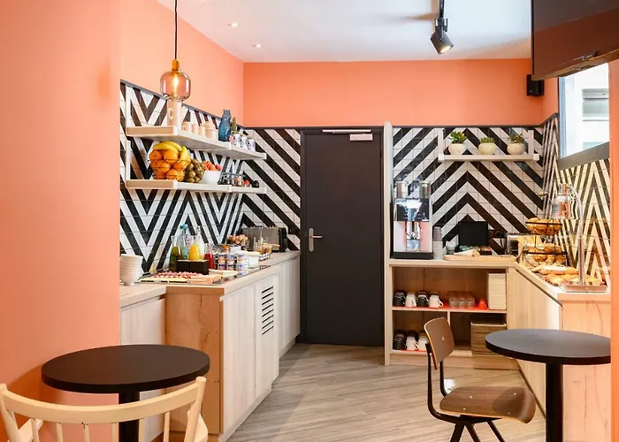 Ibis Tour Montparnasse 15eme Hotel 3*