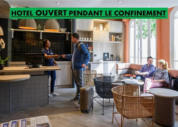 Ibis Tour Montparnasse 15eme Parigi