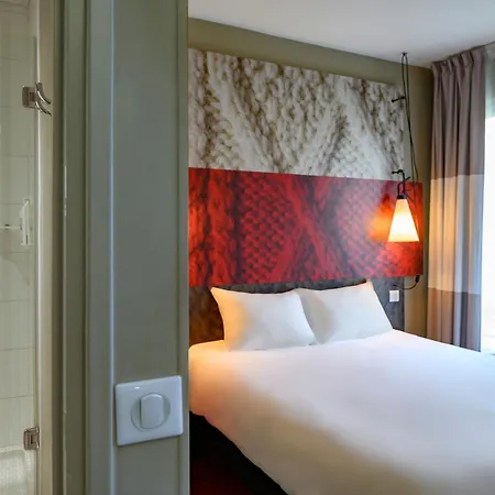 Ibis Tour Montparnasse 15eme Hotell
