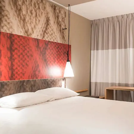Hotell Ibis Tour Montparnasse 15eme 3*